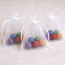 Blumenmurmeln im Organzasäckchen