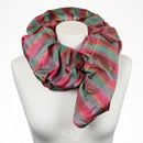 Collierschal Seidenkaro