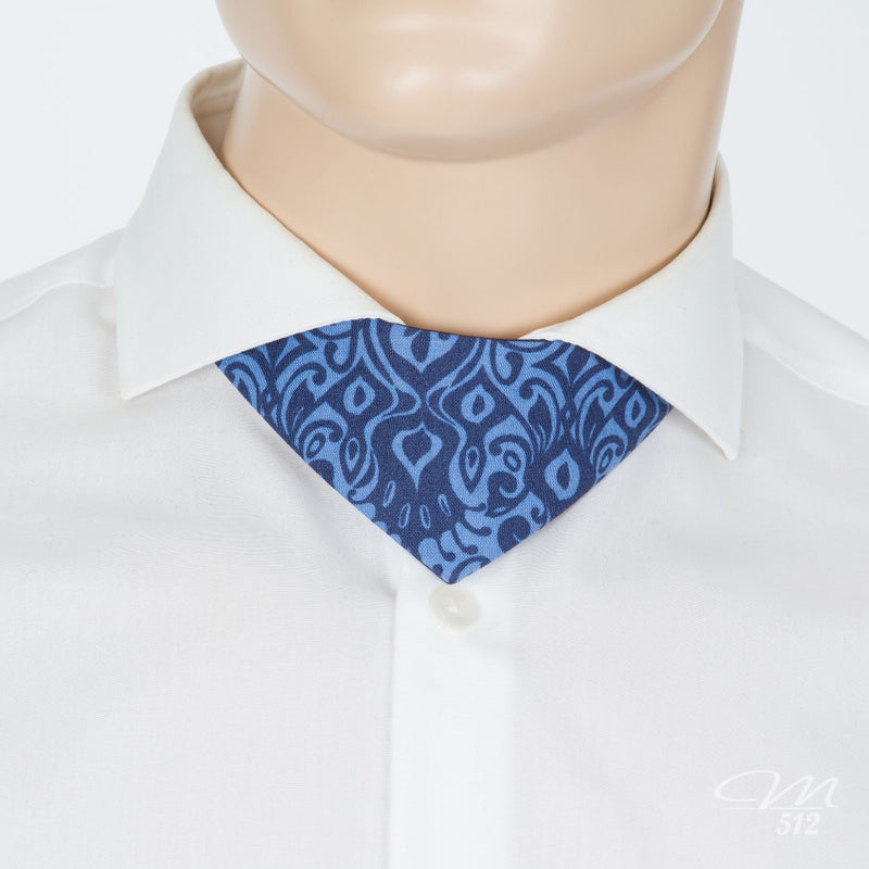 No Tie  Blau mit Ornamenten