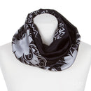 Seidenschal Schwarz mit weißem Blumenmuster