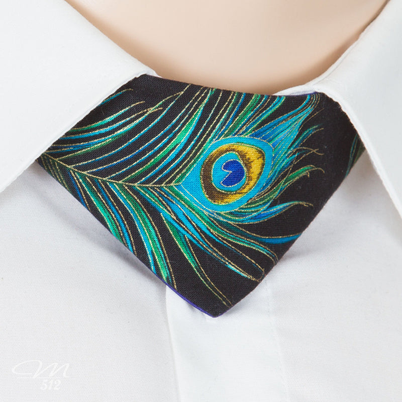 No Tie  Pfauenfeder